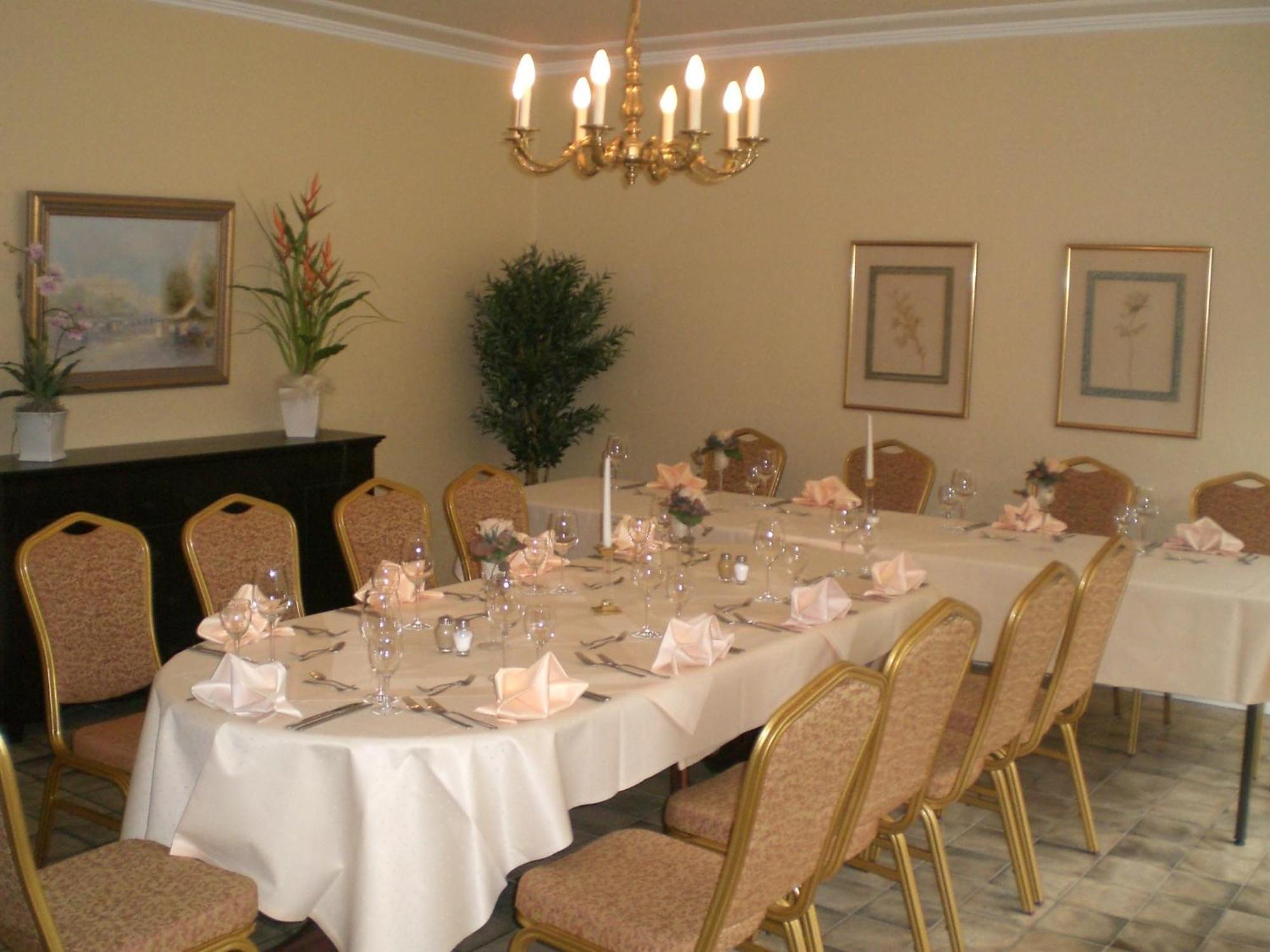 Hotel-Restaurant Pfeffermuehle Doerverden Bagian luar foto